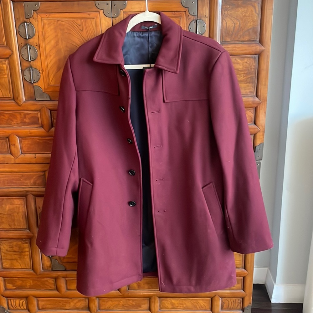 NWT!!! Men’s Club Monaco Coat - size 36 (small)